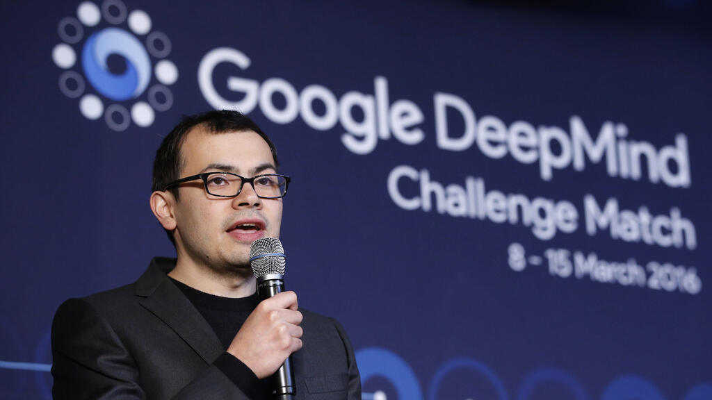哈萨比斯在 Google DeepMind 挑战赛活动现场